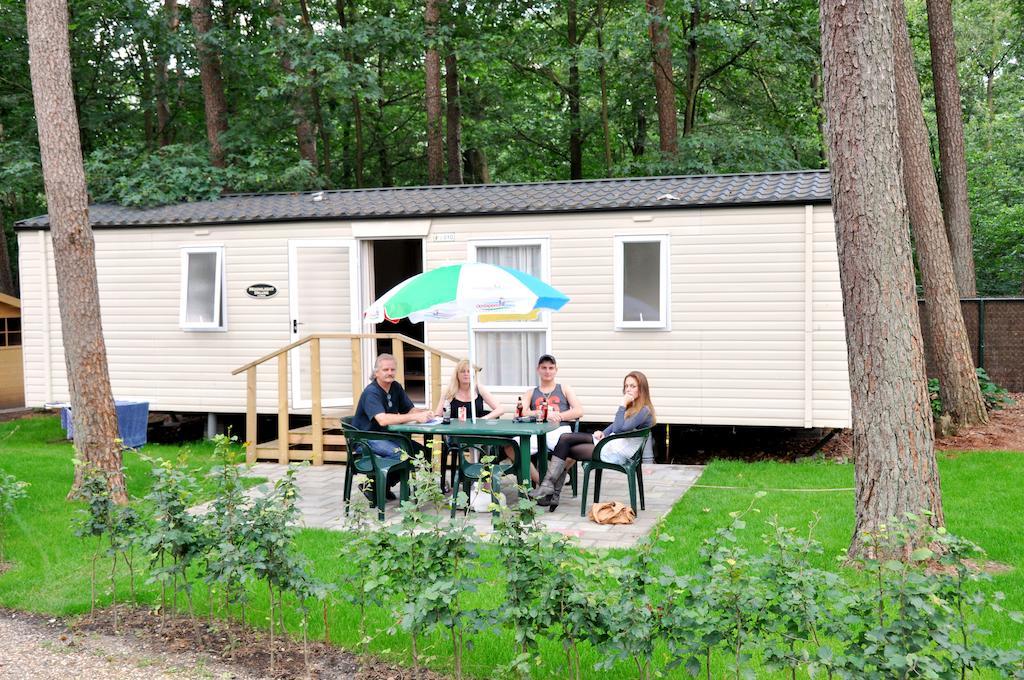 Oostappen Vakantiepark Arnhem Bv Exterior photo